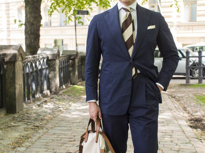 Men's Most Versatile Summer Suit - The Navy Cotton Suit
