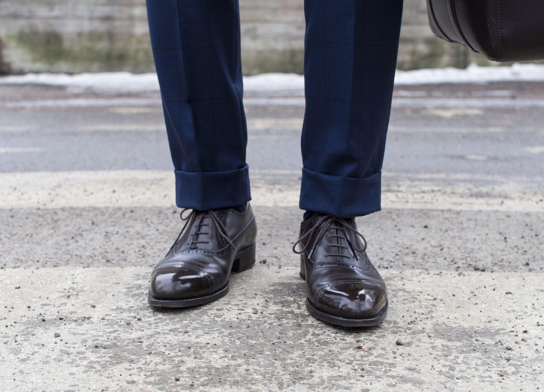 How to Wear Brown Shoes in Business Occasions