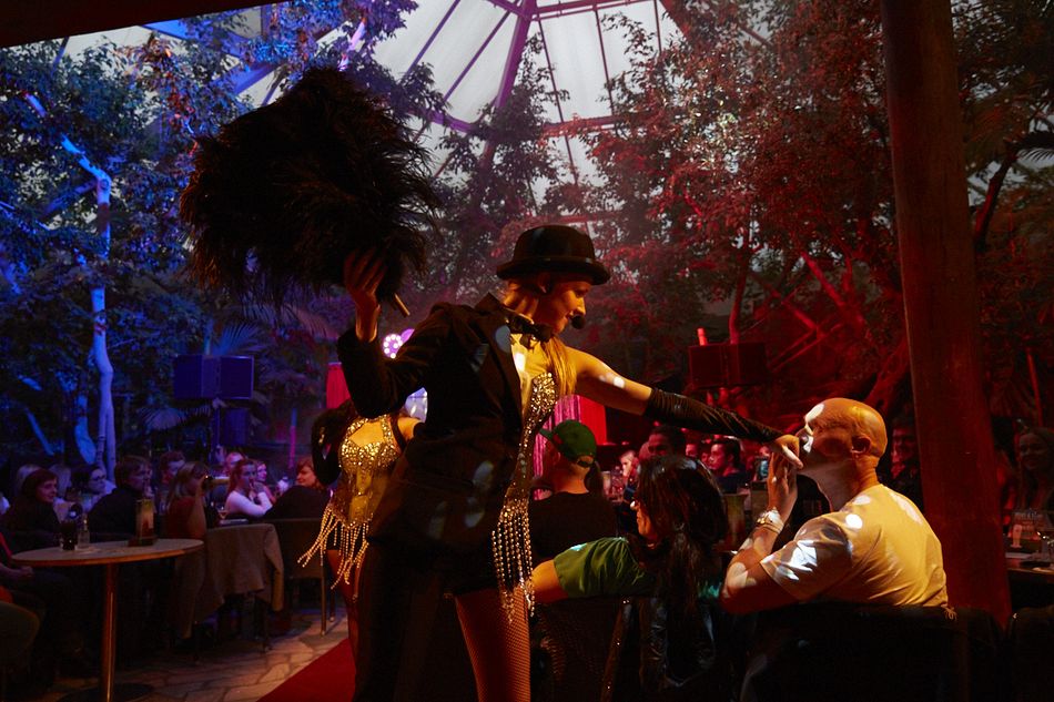 entertainment show