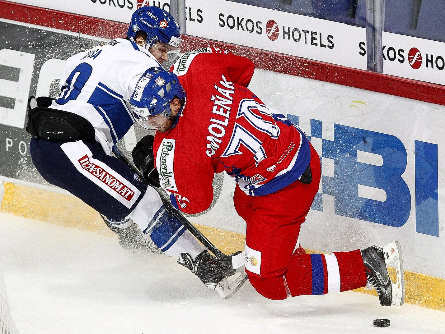 TPS:n Radek Smolenak teki Tsekin maalin.