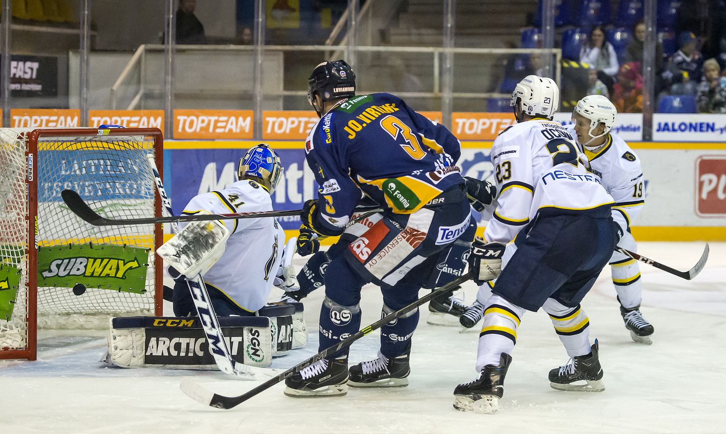 Jonne Virtanen tarjoili Olavi Vauhkoselle namupassin Lukon 3-1-maaliin.