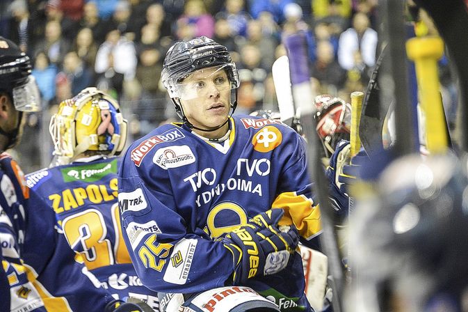Henrik Forsberg sai Lukolta tarjouksen, mutta on valitsemassa toisen seuran. Kuva: Pekka Lehmuskallio.