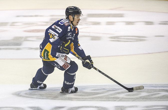Janne Niskala on tällä kaudella pelannut 30 liigapeliä ja kerännyt niissä tehot 6+8=14. Hän on Lukon viidenneksi tehokkain pistemies. Kuva: Pekka Lehmuskallio.