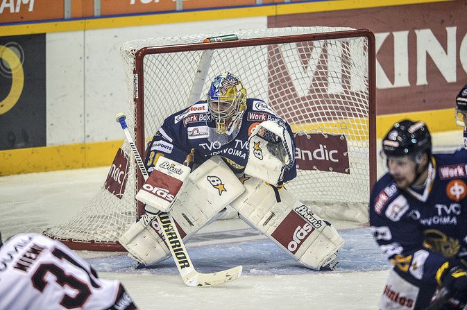 Ryan Zapolski on osoittautunut luotettavaksi maalivahdiksi. (Kuva: Pekka Lehmuskallio)