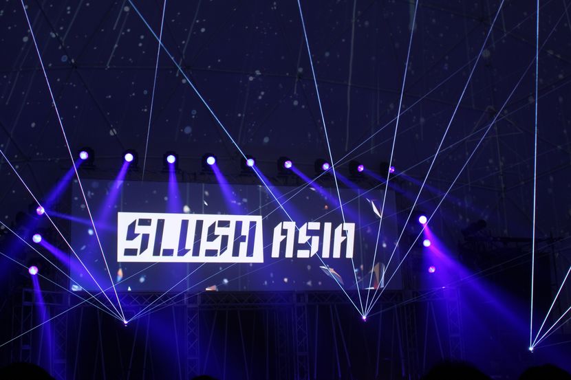 Slush Asia kicking off at the keynote stage.