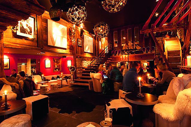 © Les Caves de Chamonix