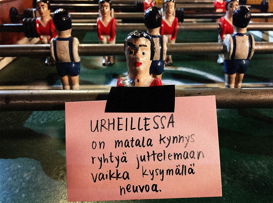 "Urheillessa on matala kynnys ryhtyä juttelemaan vaikka kysymällä neuvoa. Itse oon menossa nyt juoksukouluun, ehkä siellä on joku kiva mies?"