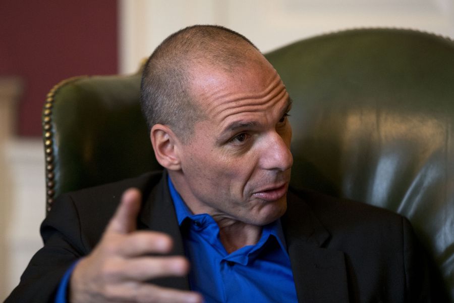 Kreikan valtiovarainministeri Giánis Varoufákis tapasi Britannian valtiovarainministerin George Osbornen maanantaina Lontoossa. EPA/MATT DUNHAM
