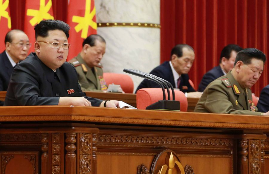 Kim kuvattuna Pohjois-Korean pääkaupungissa Pjongjangissa keskiviikkona. Kuva: EPA/KCNA