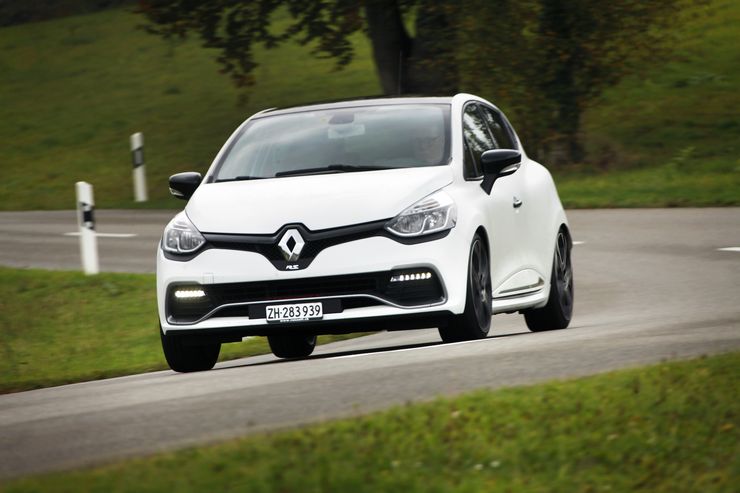 Renault Clio Rs >> Koeajo Saali Ettei Tata Renaultin Sporttia Tuoda Suomeen Renault Clio Rs >> Koeajo Saali Ettei Tata Renaultin Sporttia Tuoda Suomeen