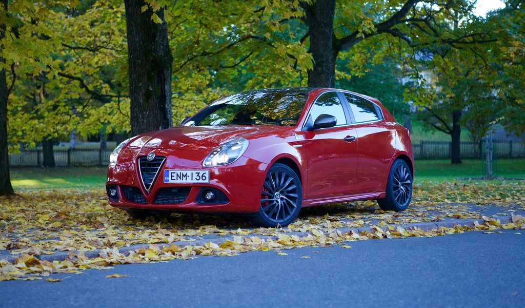 Alfa Romeo Giulietta >> Koeajo Alfa Romeo Giulietta Qv Hymy Huulilla Teknavi Alfa Romeo Giulietta >> Koeajo Alfa Romeo Giulietta Qv Hymy Huulilla Teknavi