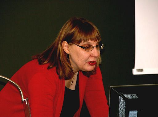 Tiina Onikki-Rantajääskö giving a presentation on the Bank of Finnish Terminology at The Science Forum 2013.​