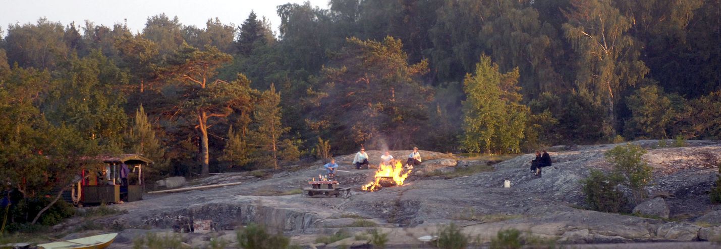 Juhannuskokkoa saa tänä vuonna polttaa, sillä metsäpalovaara ei ole voimassa. Kuva: LS-arkisto/Pekka Lehmuskallio