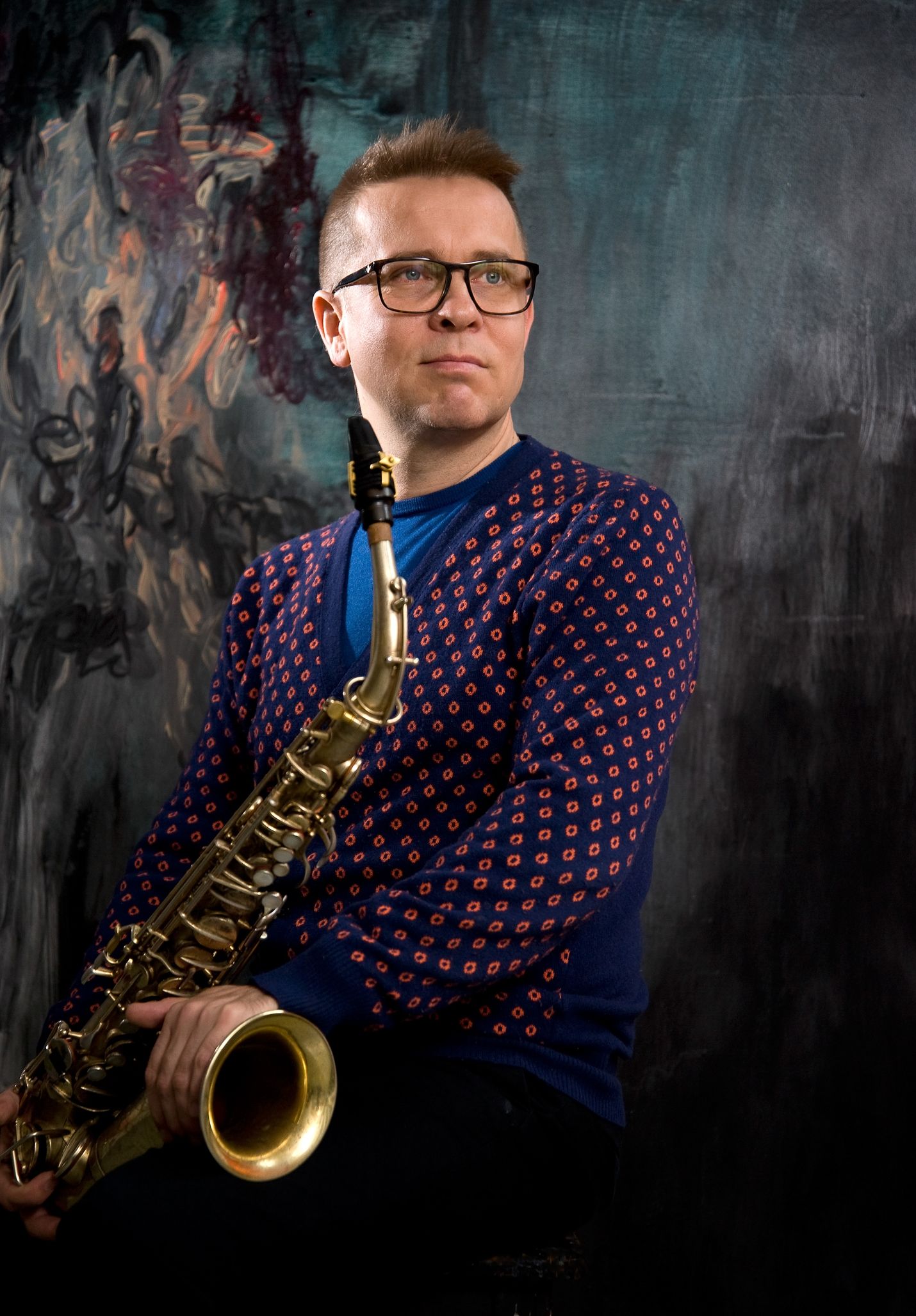 Jukka Perko esiintyy kokoonpanonsa kanssa toisena Lyhtyjen yössä.