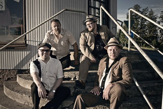 Lumberjacks esiintyy Kamariblues-ilmaiskonsertissa.