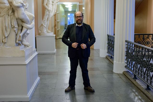 Mikko Laakso in the University main buildning in March 2015. Photo: Mika Federley.​