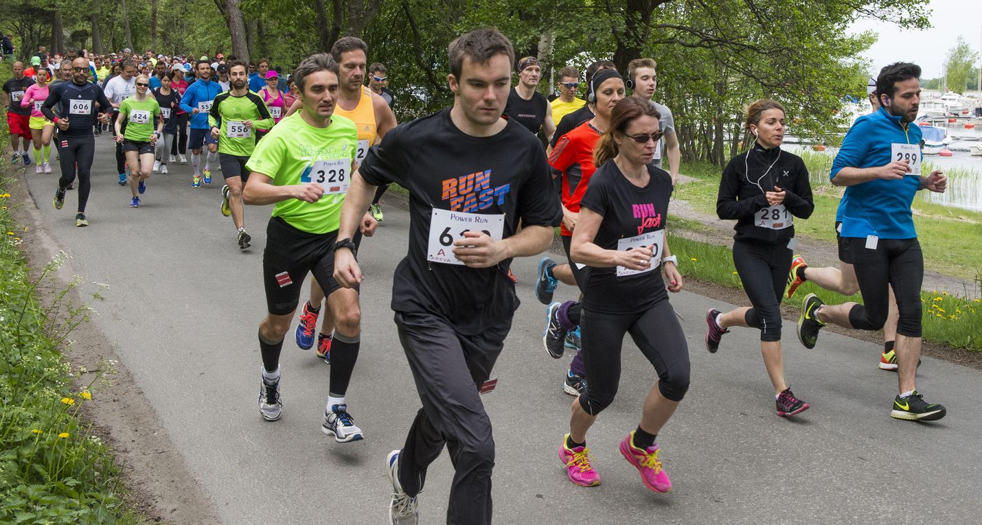 Tapio Hietanen voitti Power Runin puolimaratonin - juoksutapahtuma saa  jatkoa