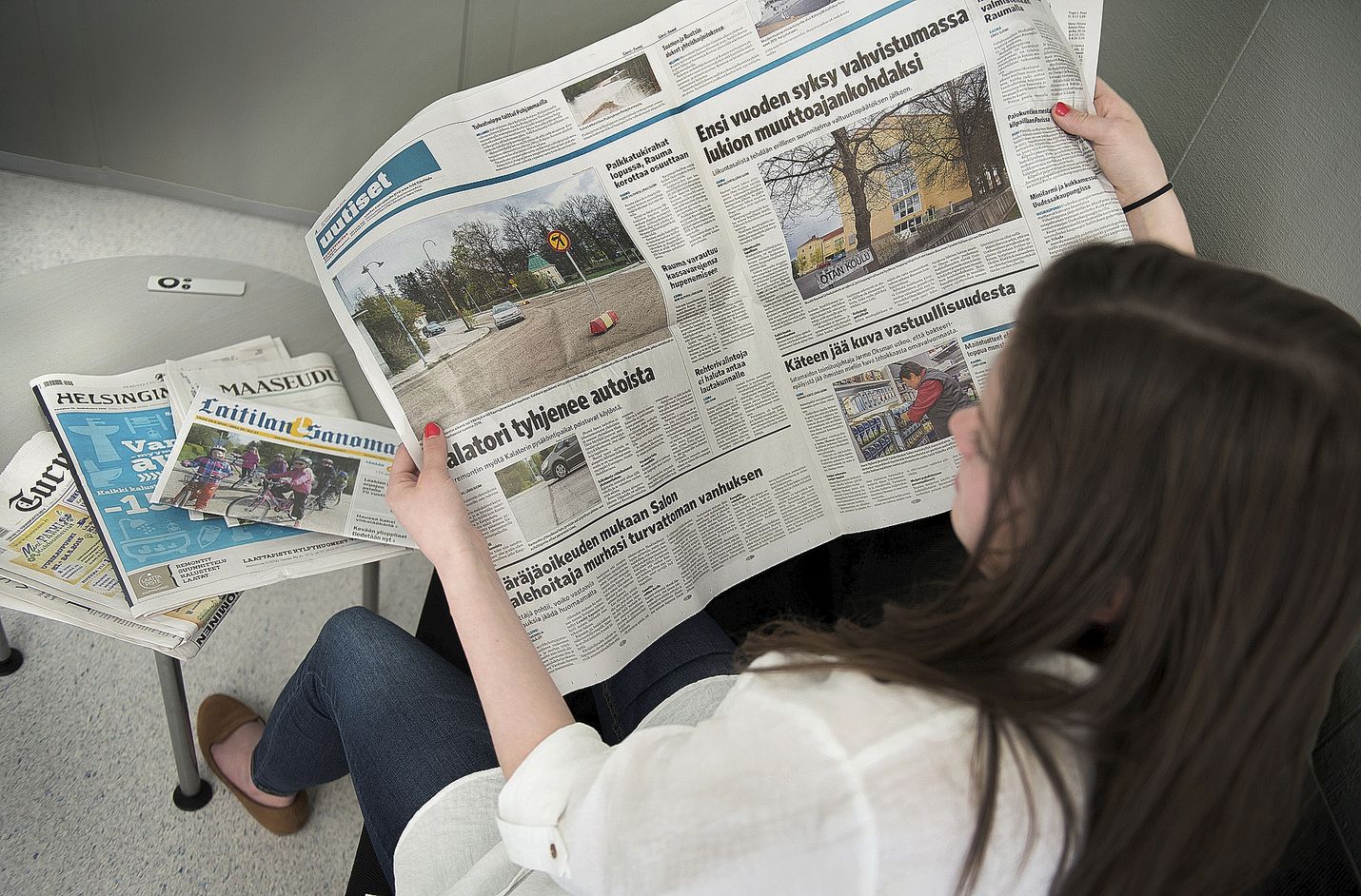 Tällä viikolla vietetään Sanomalehtiviikkoa. Viikolla pureudutaan median luotettavuuteen ja lähdekritiikkiin teemalla ”Onko tämä totta?”
Sanomalehtiviikolla on pitkä historia. Teemaviikkoja järjestettiin yksittäistapauksina jo 1970-luvulla.
