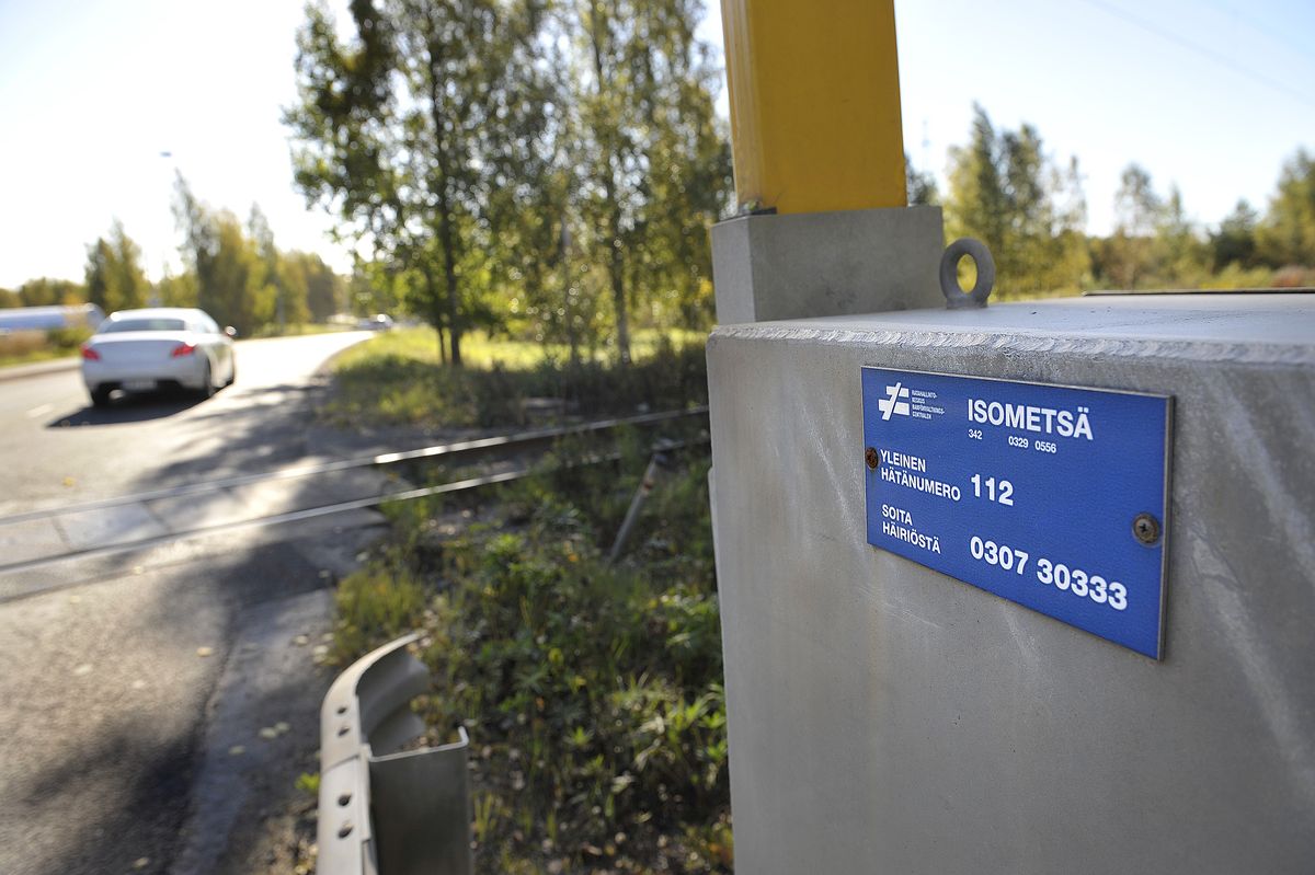 Erittäin iso puomit