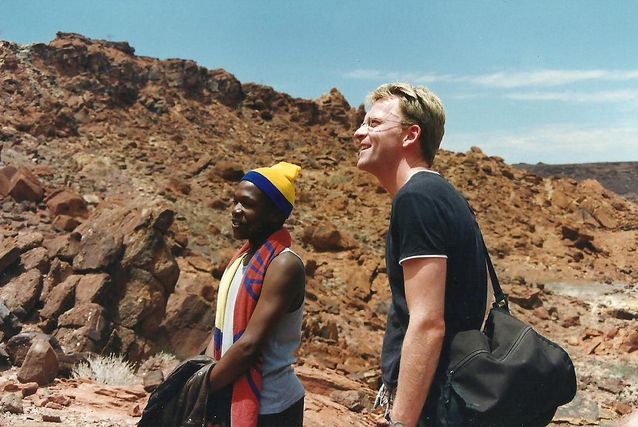 Axel Fleisch erzählt in der Zeitschrift Humanistilehti 2012 von seiner Forschungsreise nach Namibia​​