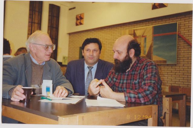 Researchers of the Roma: professor Donald Kenrich from England and Marcel Corthiado from Romania, Henry Hedman at the centre.​