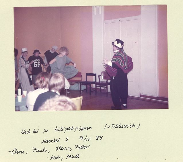 Not the traditional Hamlet at SUB party in October 1984. Ophelia, revived from death, does a manic dance as the King sings the tune. (Suurmunne’s personal album)​