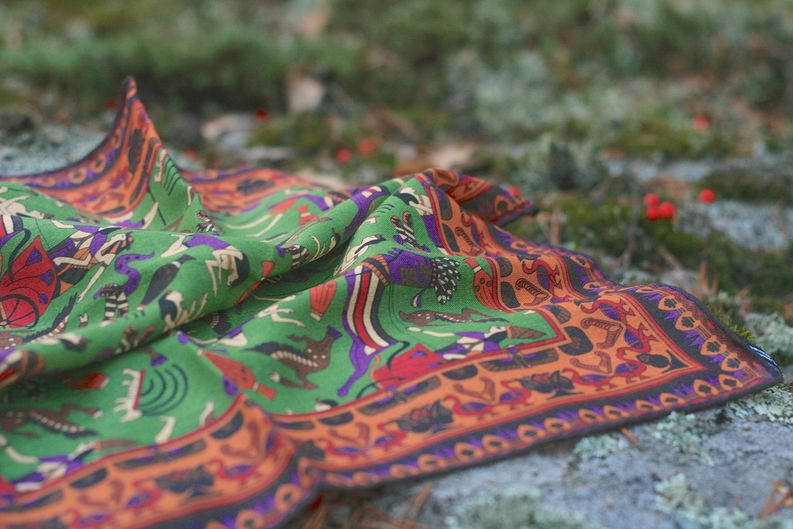 Exquisite Trimmings Egyptian Pocket Square