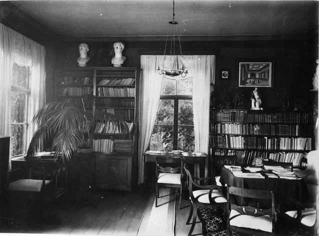 Zacharias Topelius bibliotek på Björkudden år 1879. Bildkälla: Svenska litteratursällskapet i Finland.​​