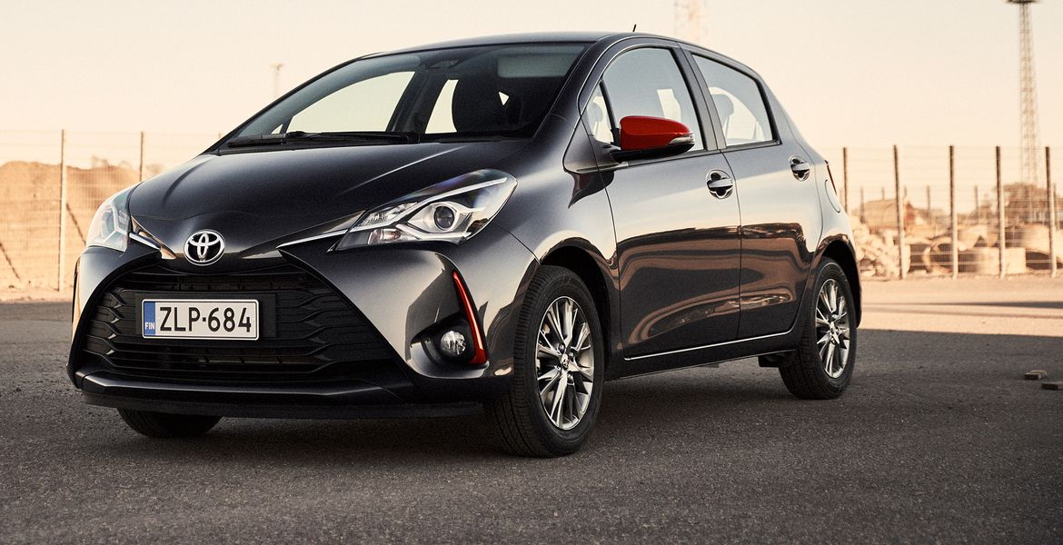 Toyota yaris 3 color uusi htwjuzn2ag s1170x600 q80 noupscale