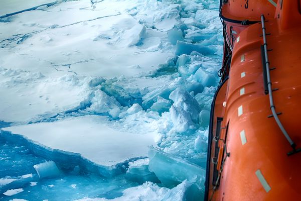 Managing a vessel through thick ice can be a daunting task. Therefore the propulsion solution needs to be both efficient and reliable.