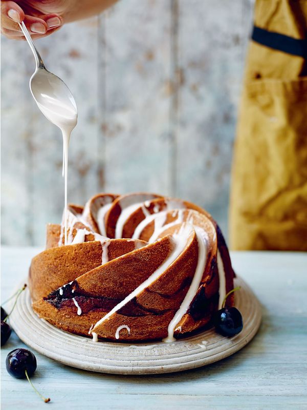 5 Beautiful Bundt Cake Recipes The Happy Foodie