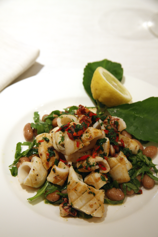 Pan-fried squid with borlotti beans, chilli, anchovy ...