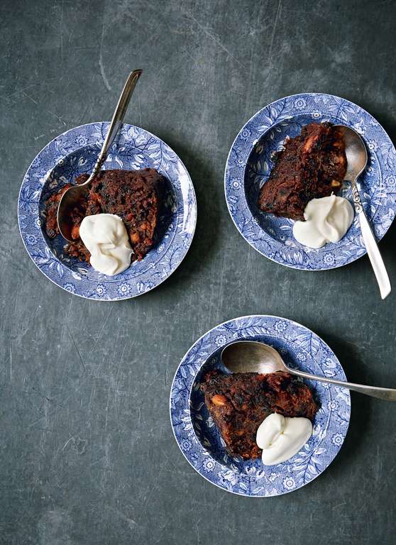 Traditional Christmas Pudding Recipe with Cream, Brandy &amp; Nuts