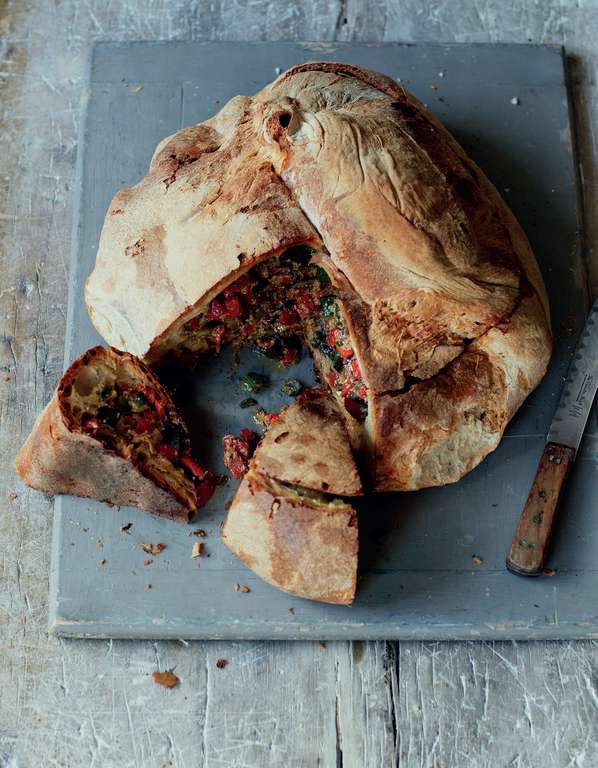 Ciambotta di Verdure (Pan-Fried Vegetables Served in Bread ...