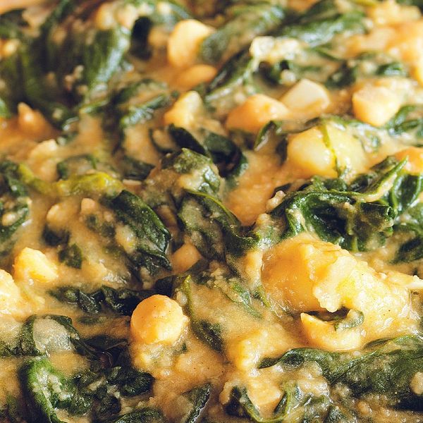 Spinach and Chickpea Soup (potaje de garbanzos y espinacas) - The Happy Foodie-image