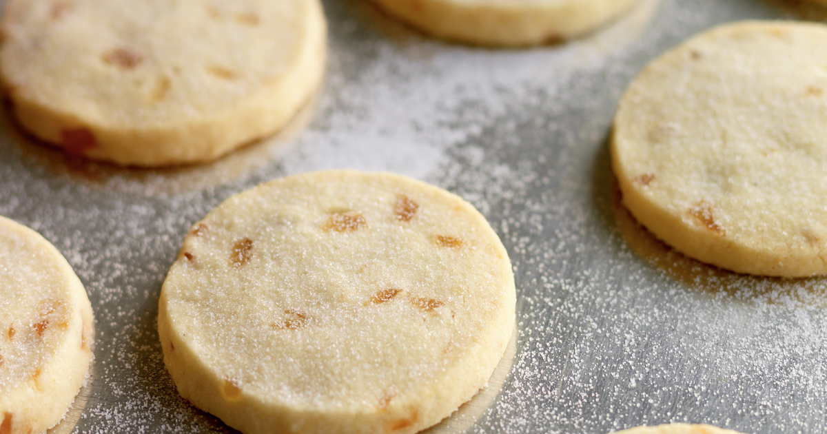 stem-ginger-shortbread-the-happy-foodie