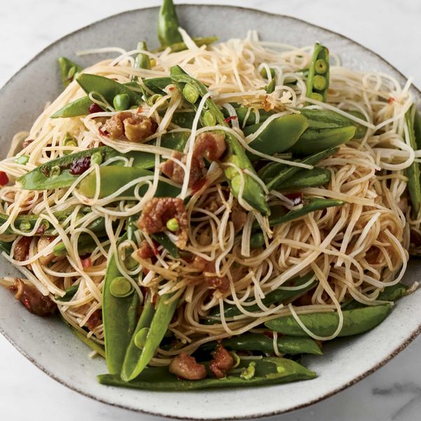 Jamie Oliver's Sweet & Sour Chicken Noodles Recipe | Quick ...