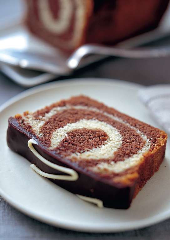 Mary Berry's Chocolate & Vanilla Marble Loaf