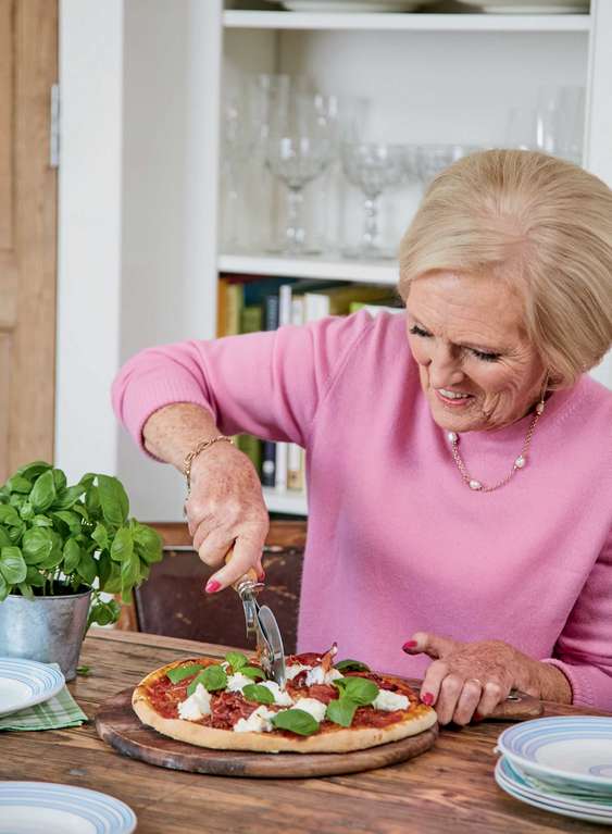 Mary Berrys Homemade Pizza with Parma Ham Recipe BBC2 Everyday