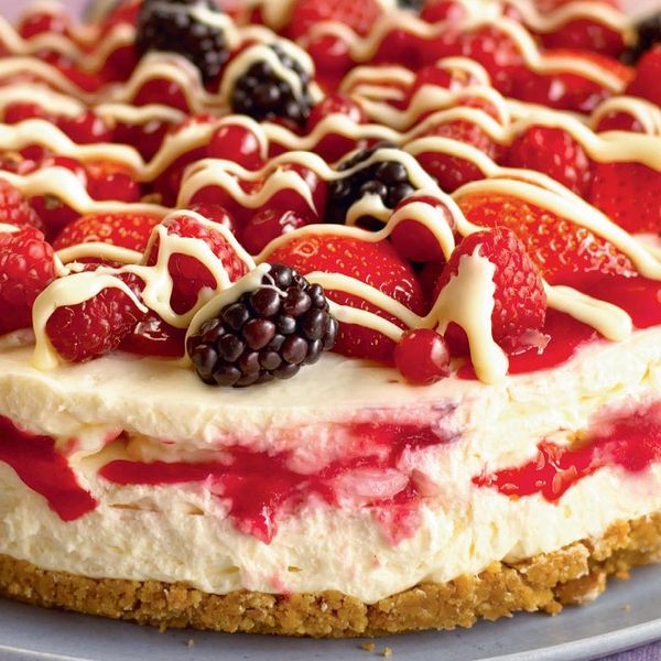 Raspberry Ripple Cheesecake - The Happy Foodie
