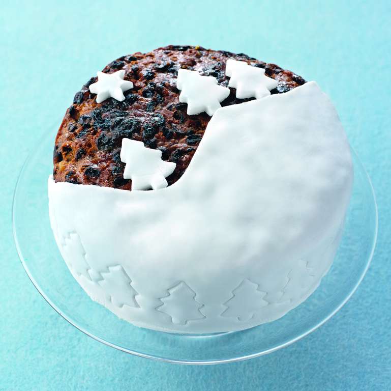 Nigella Lawson Traditional Christmas Cake Recipe | Make in Advance