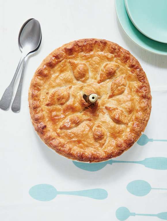 Potato, Leek and Cheese Pie - The Happy Foodie