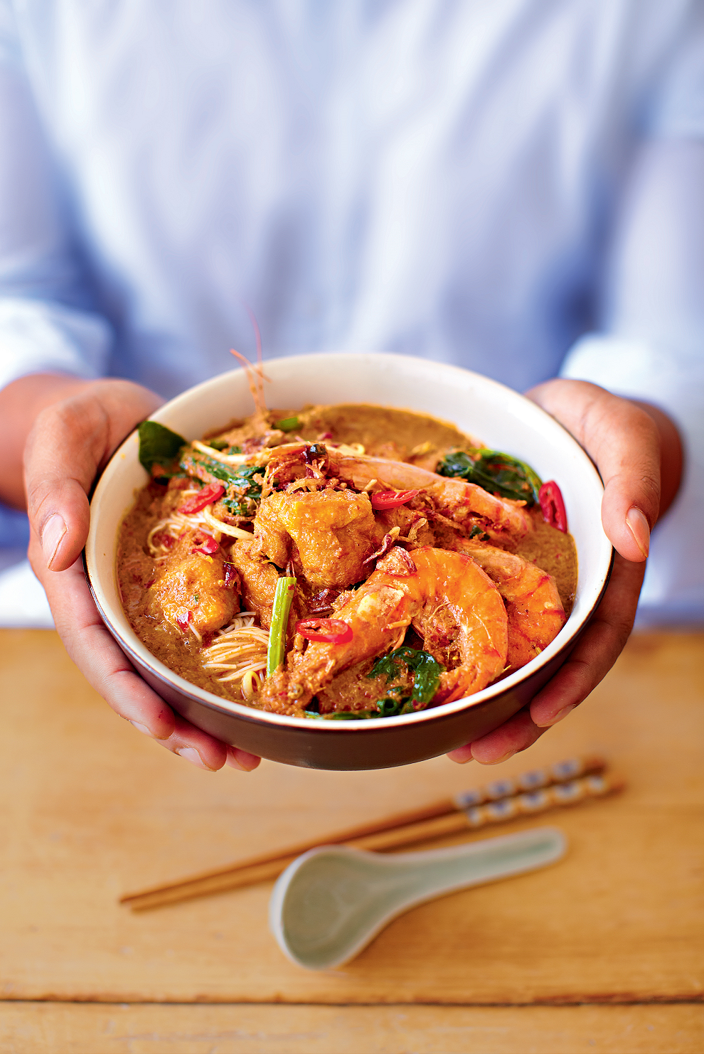 Prawn Curry Laksa (Kari Laksa Udang) - The Happy Foodie
