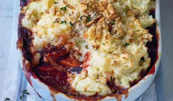 Jamie Oliver Allotment Cottage Pie Recipe Jamie S Meat Free Meals