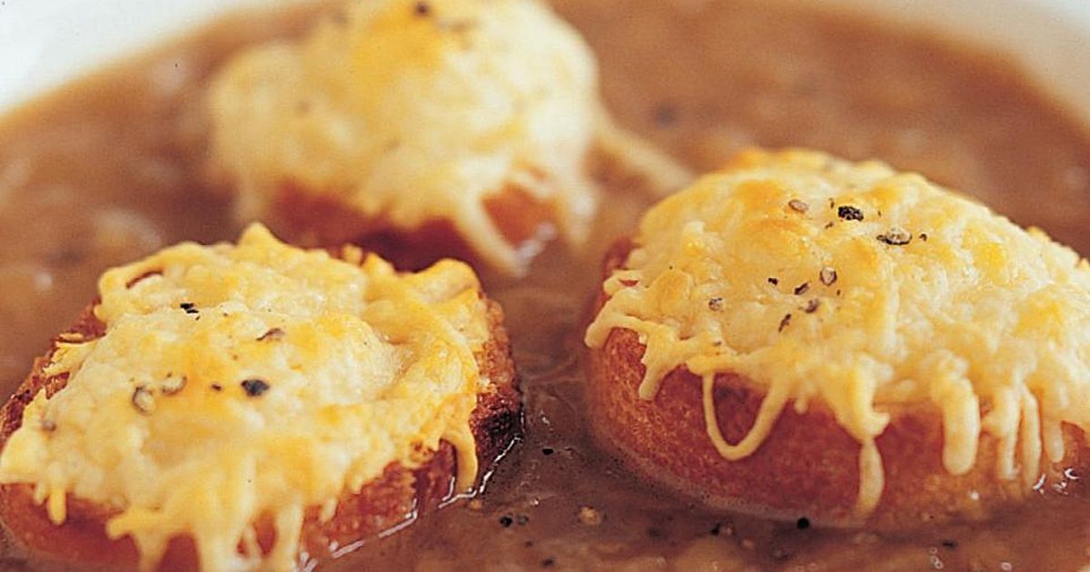 Raymond Blanc’s French Onion Soup - The Happy Foodie