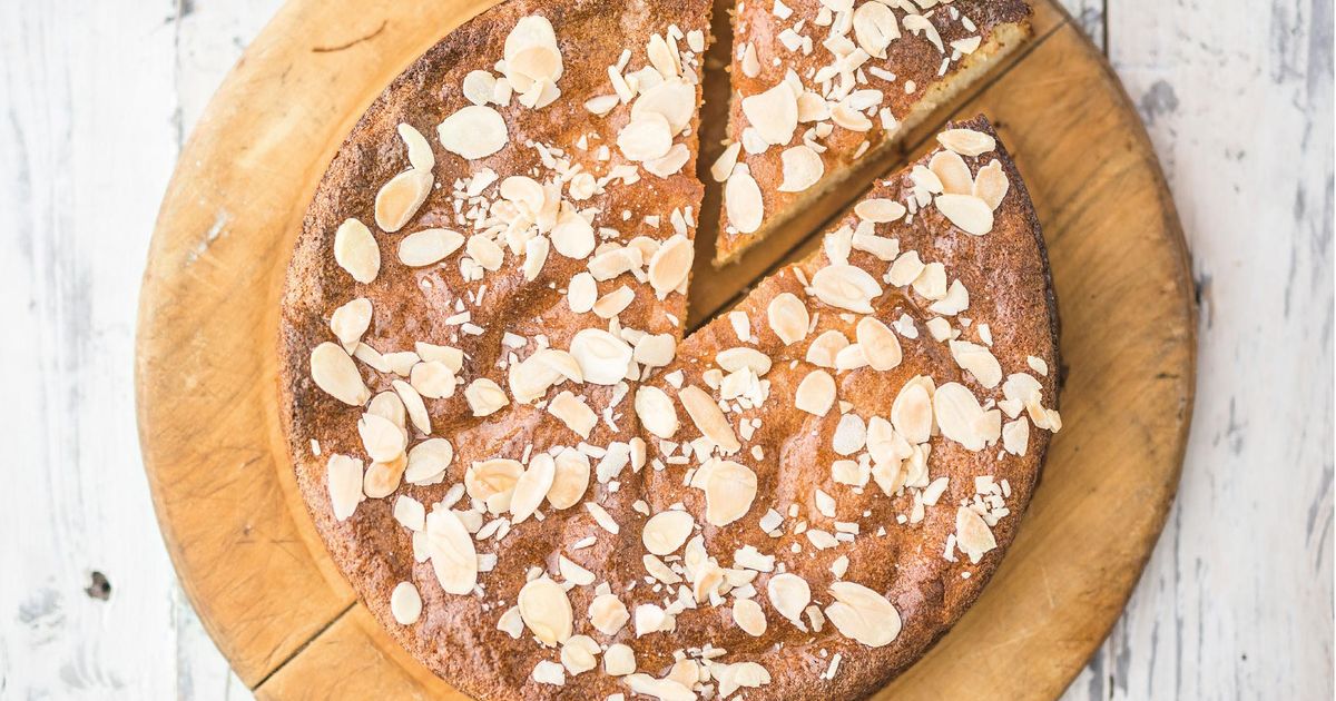3 Ingredient Honey Cake Recipe