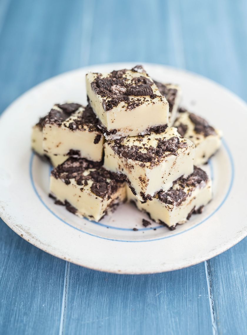 Easy Mothers Day Afternoon Tea Menu & Recipes | 3 Ingredients | 2019 - Oreo Fudge