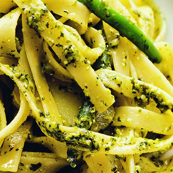 Trofie With Potatoes Green Beans Trofie Con Patate Fagiolini E Pesto The Happy Foodie