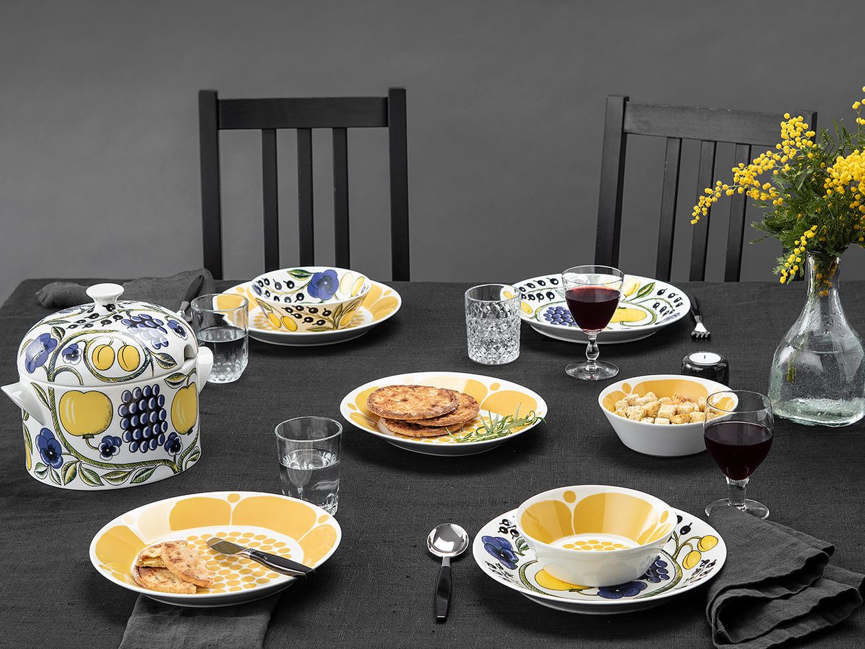 50 Years Of Paratiisi Arabia Celebrating Birger Kaipiainen S Beloved Tablewear Design Stories