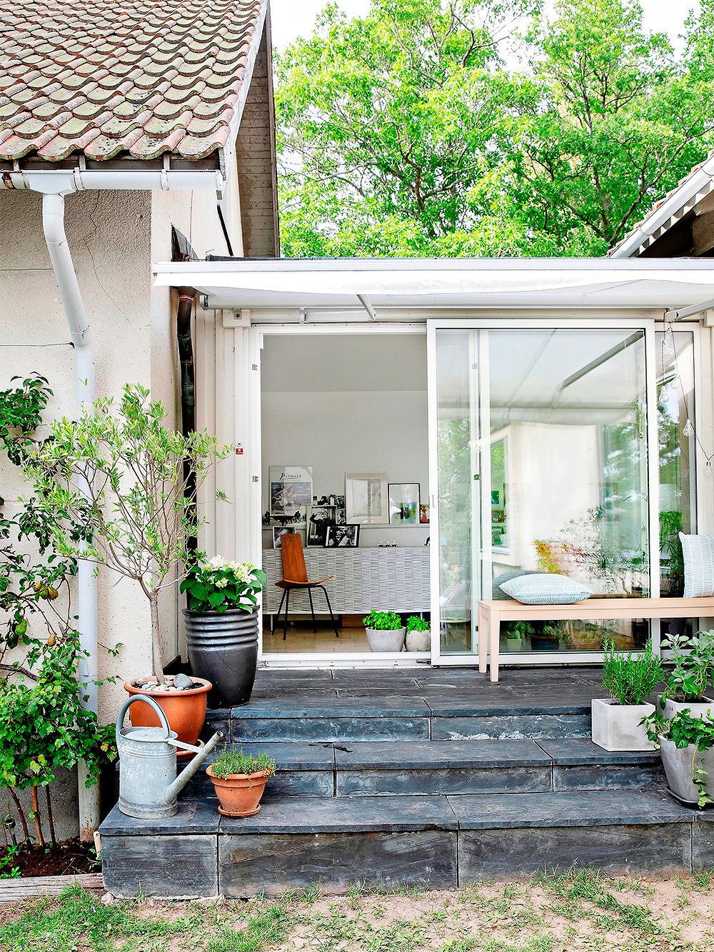 The luxury of peace and quiet in a 1950s stone house